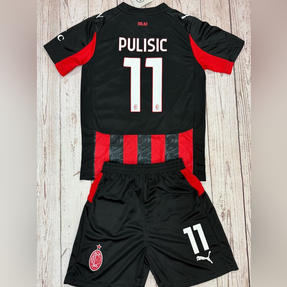 YOUTH Pulisic #11 Puma Soccer Jersey Kids Kit (Jersey + Shorts) Set SMALL (24) - Picture 3 of 5
